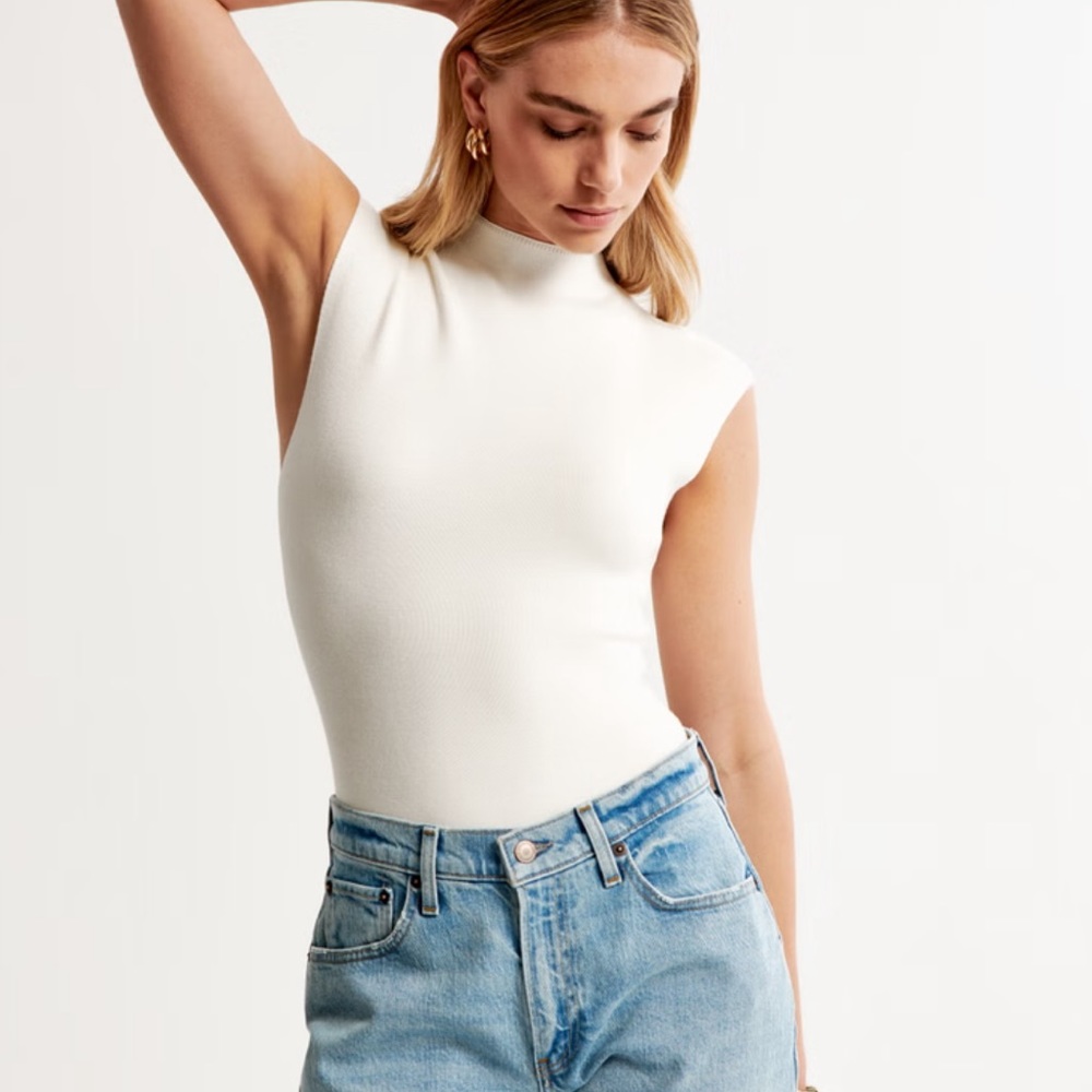 Abercrombie size small bodysuit